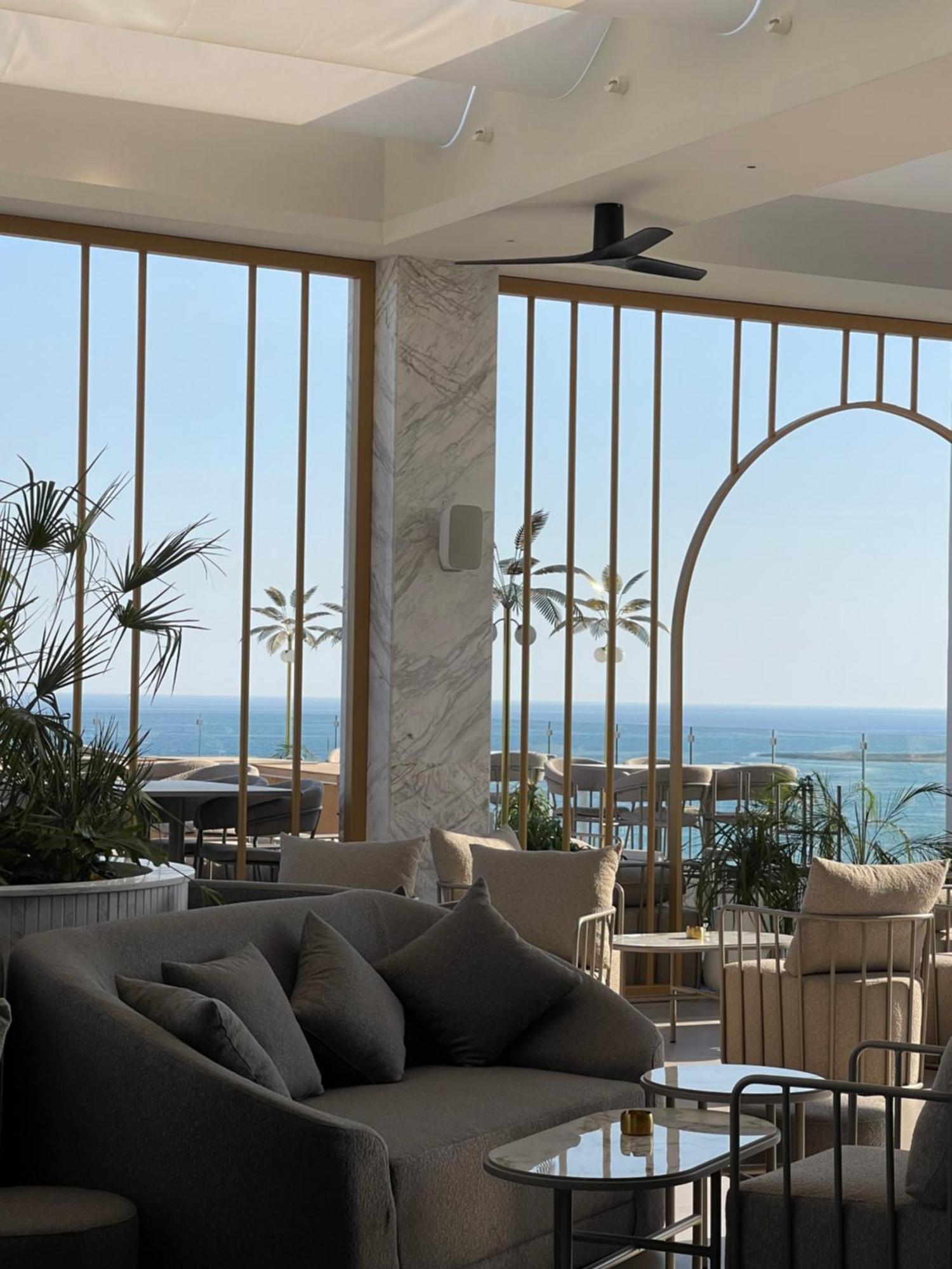 Adams Beach Hotel & Spa (Adults Only) Ayia Napa Luaran gambar The lobby