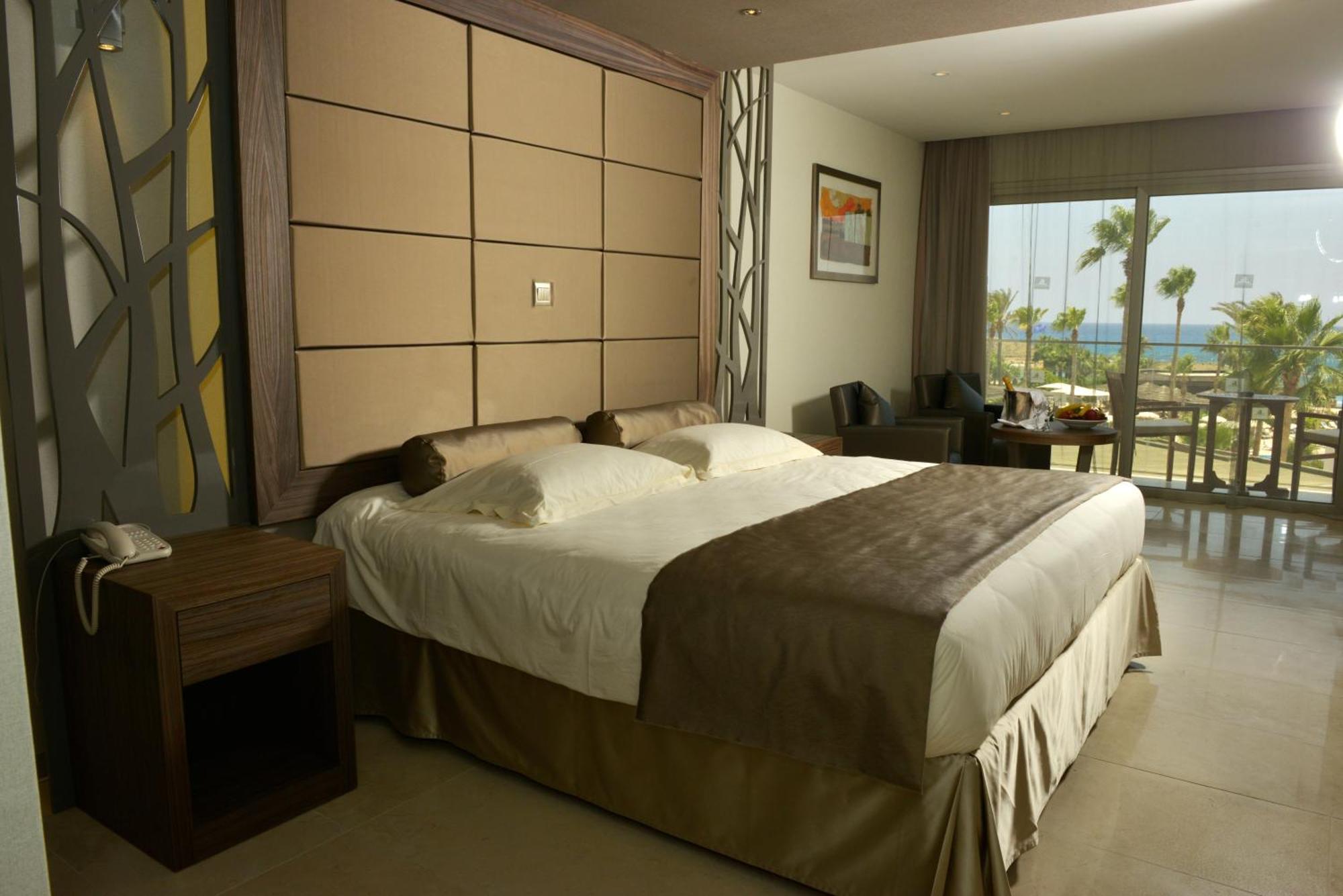 Adams Beach Hotel & Spa (Adults Only) Ayia Napa Luaran gambar A bedroom
